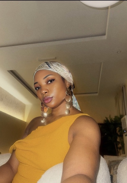 Queen from Nigeria on Mixu video chat